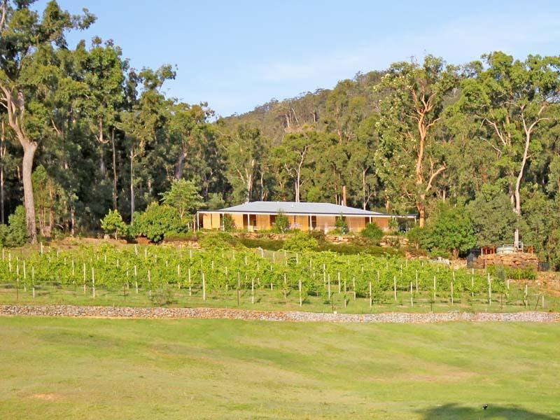 Wallaby Ridge Retreat Mount Tamborine Exterior photo